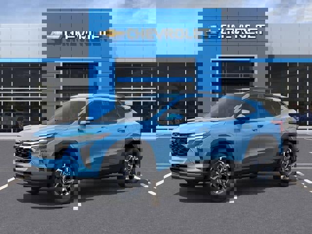 New 2026 Chevrolet Trax LT w/ Driver Confidence Package image 2