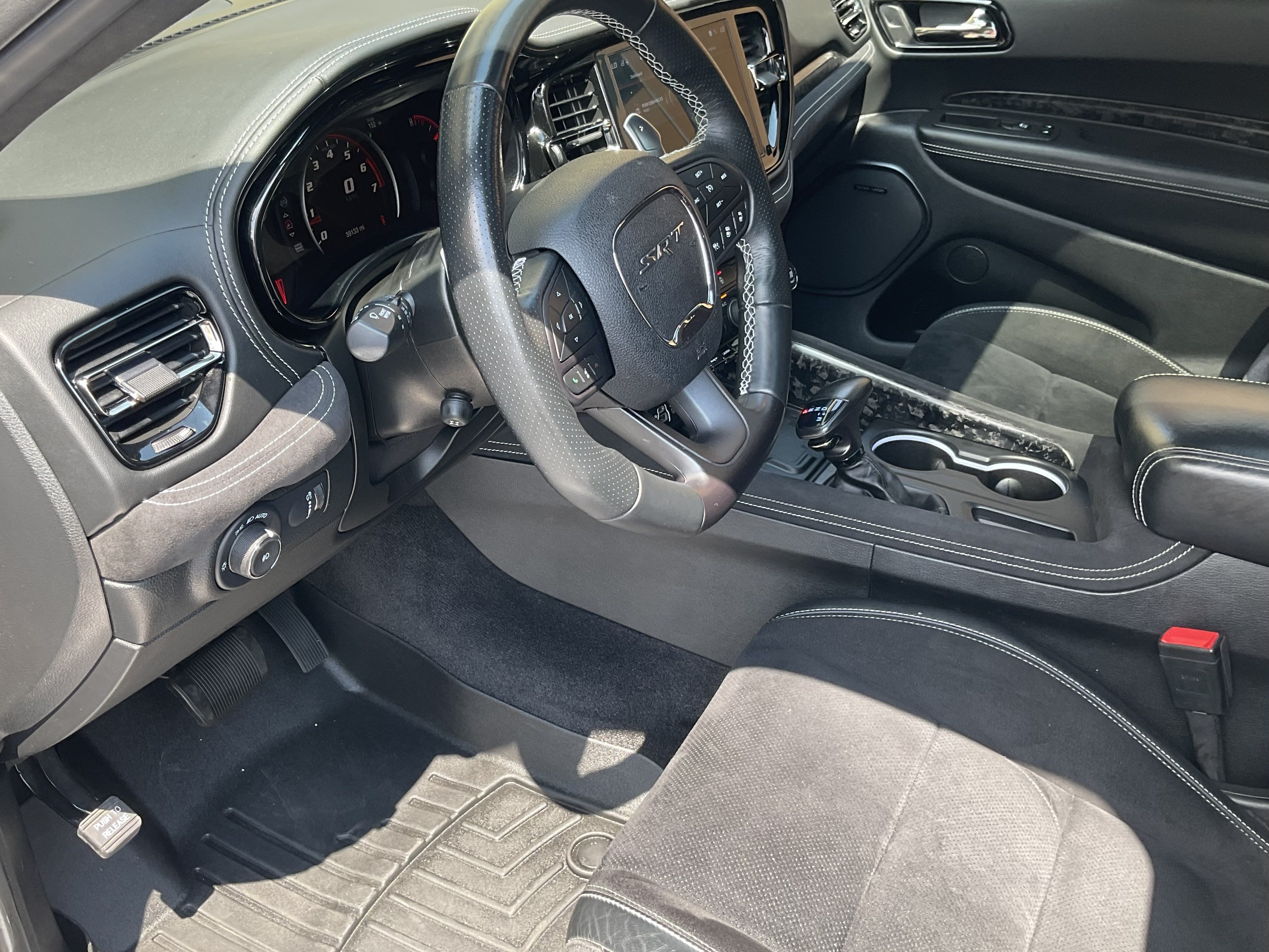 Used 2022 Dodge Durango SRT w/ SRT Interior Appearance Group AWD/4WD image 21