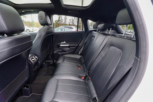 Used 2021 Mercedes-Benz GLA 250 4MATIC image 40