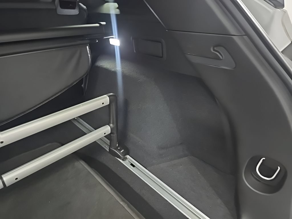 Used 2020 Cadillac XT5 Premium Luxury AWD/4WD image 20