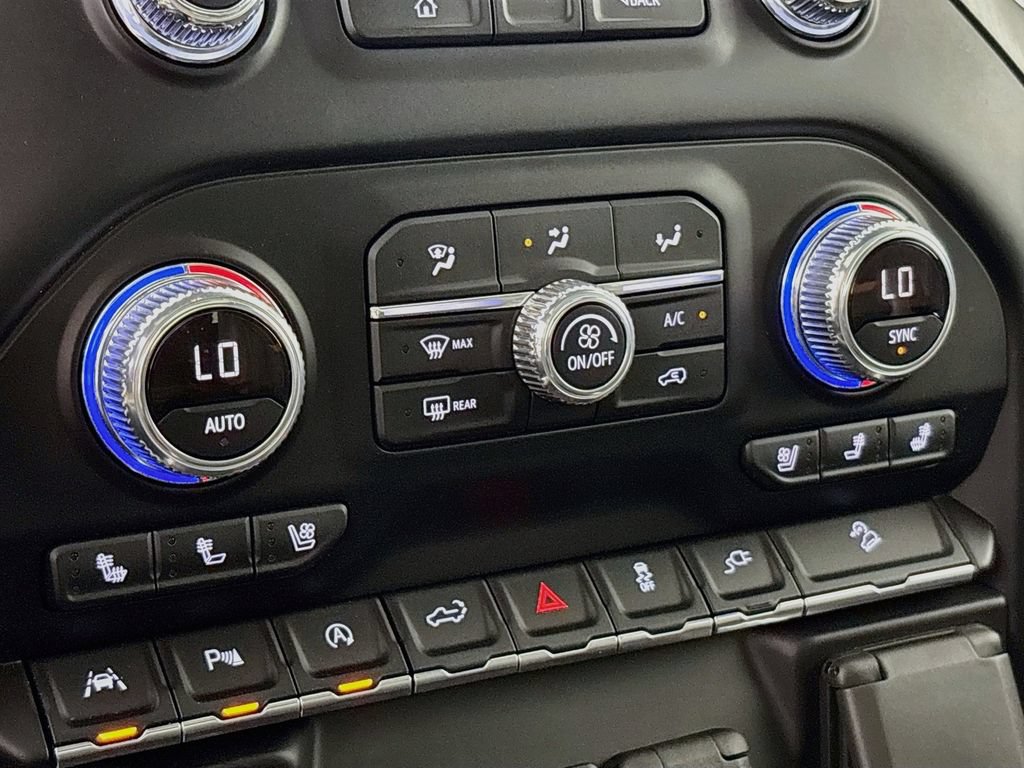 Used 2019 GMC Sierra 1500 AT4 w/ AT4 Premium Package AWD/4WD image 18