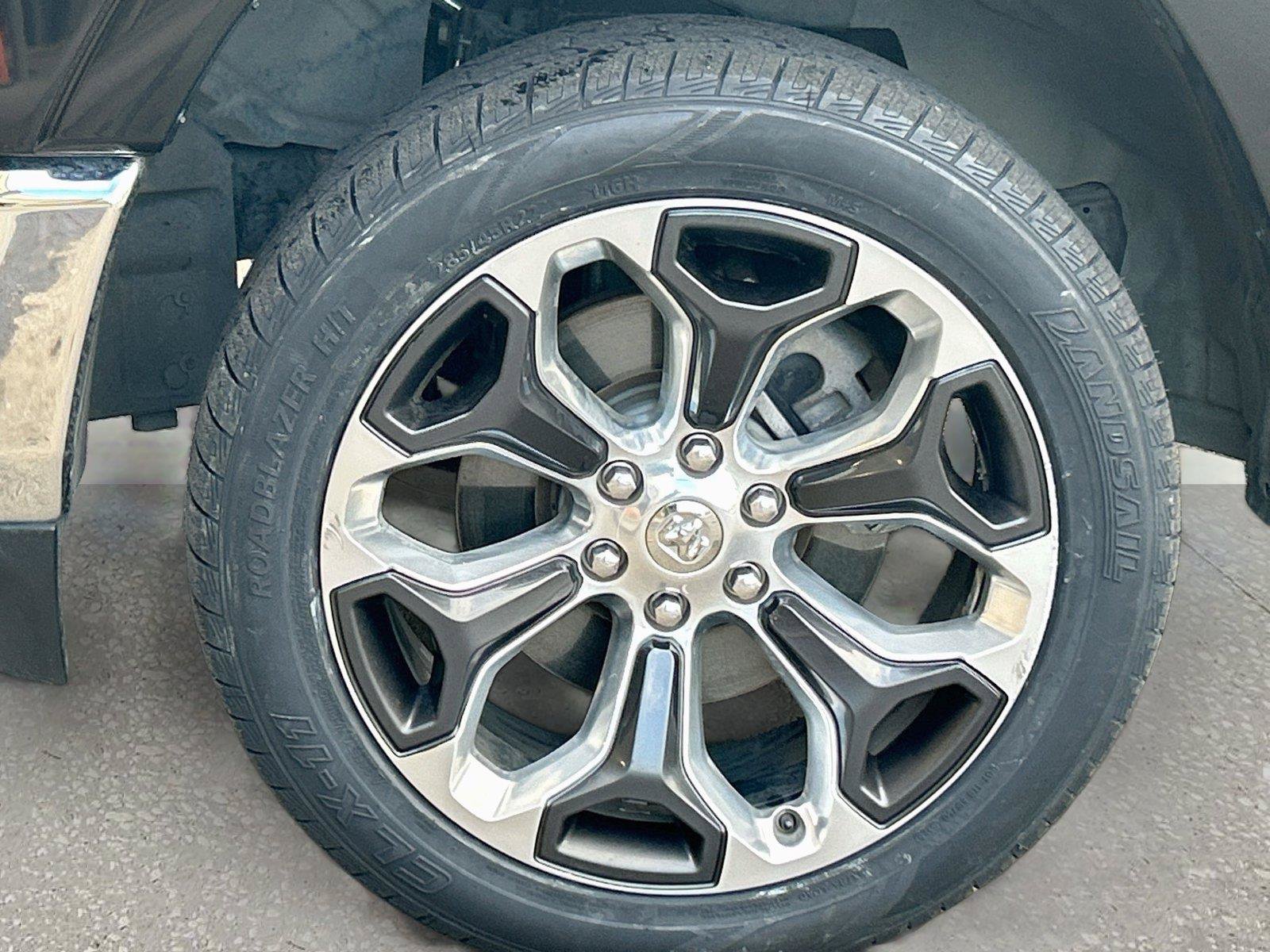 Used 2019 RAM 1500 Limited AWD/4WD image 39
