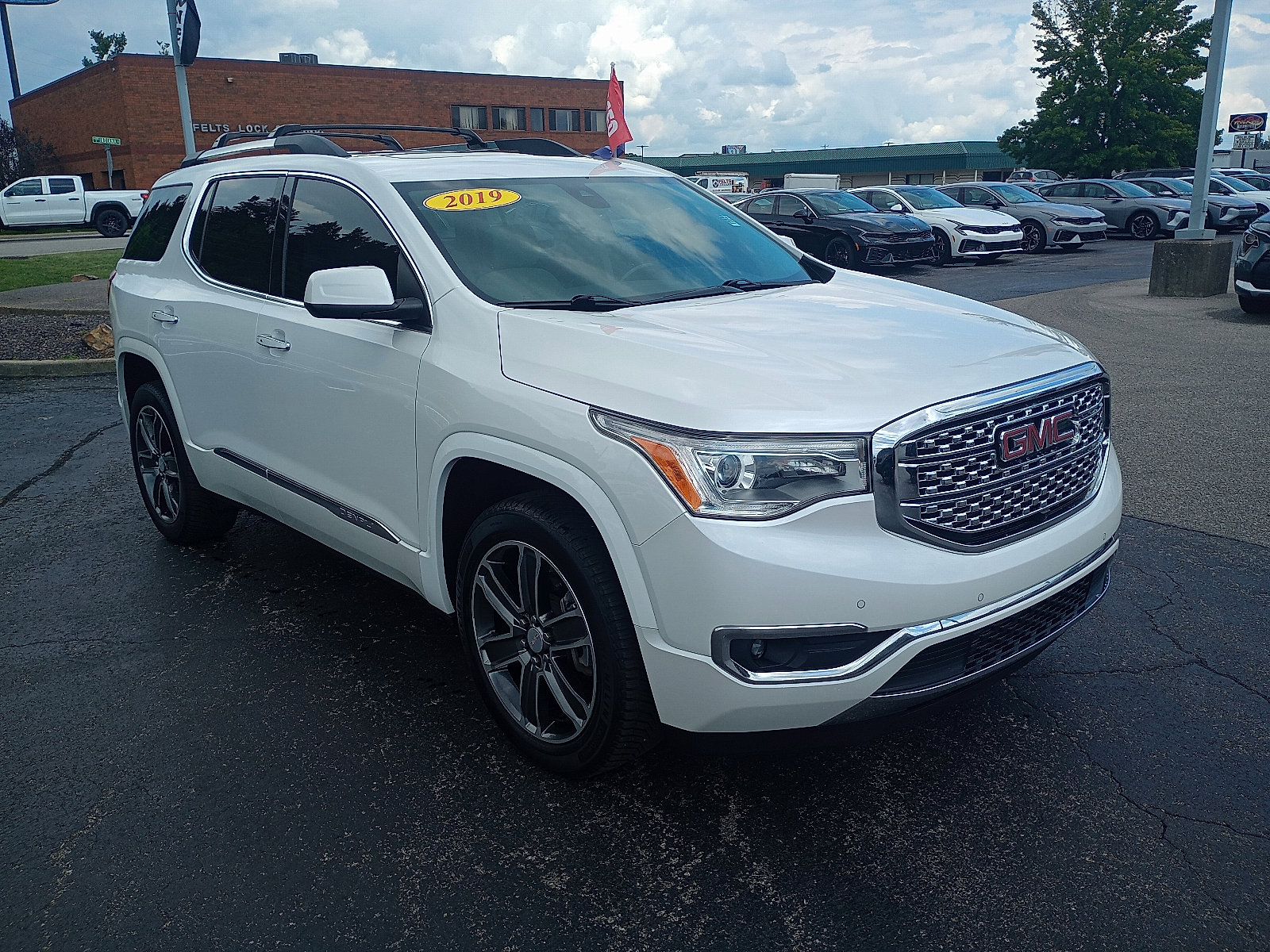 Used 2019 GMC Acadia Denali w/ Technology Package