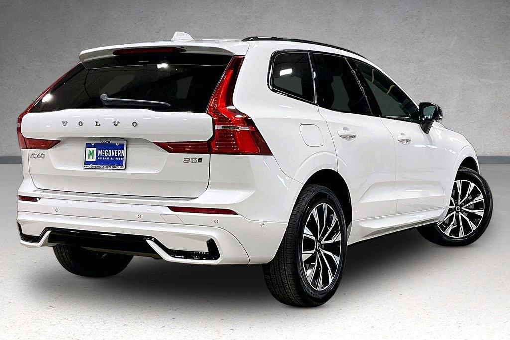 Certified 2023 Volvo XC60 B5 Plus w/ Climate Package AWD/4WD image 6