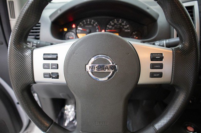 Used 2020 Nissan Frontier SV w/ SV Utility Package image 11