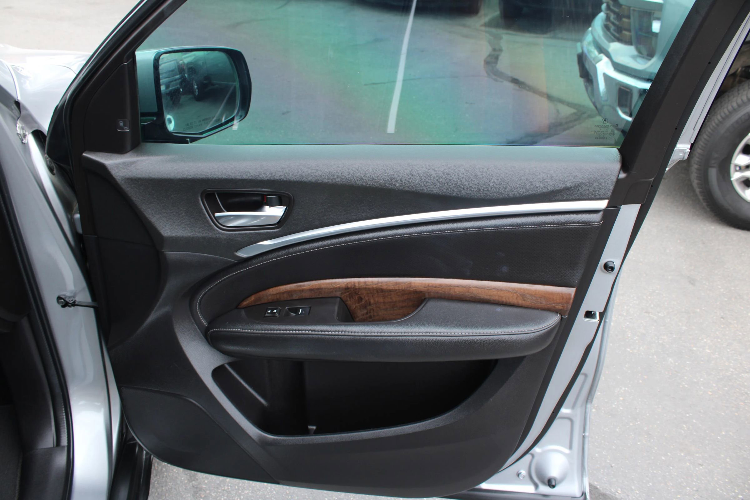 Used 2020 Acura MDX SH-AWD w/Technology Pkg Sport image 37