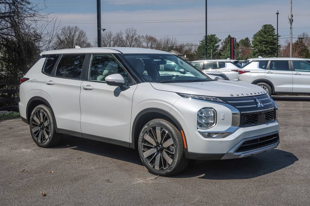 New 2026 Mitsubishi Outlander SE AWD/4WD image 7