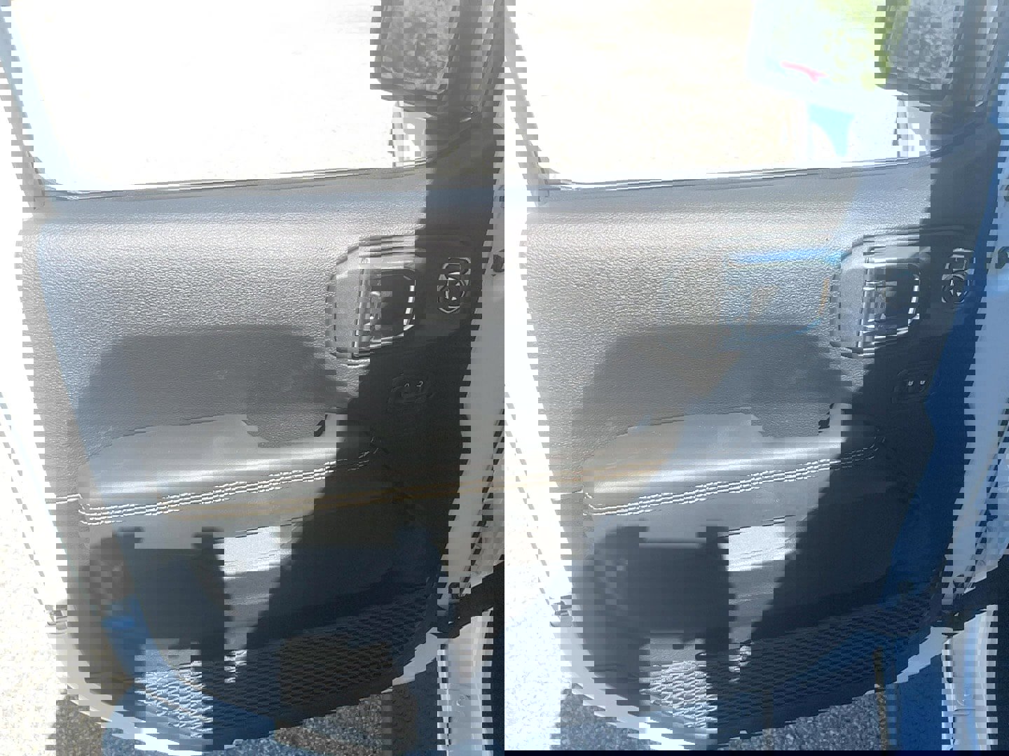 New 2025 Jeep Wrangler Unlimited Sahara image 11