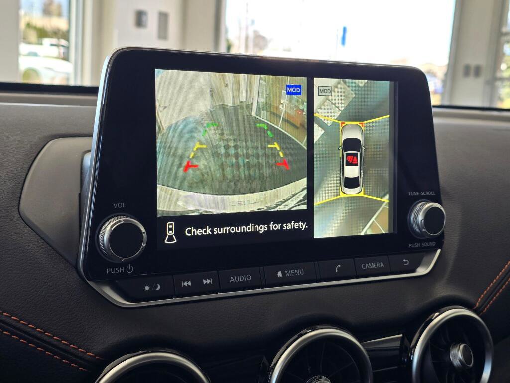 Used 2023 Nissan Sentra SR w/ SR Premium Package image 31