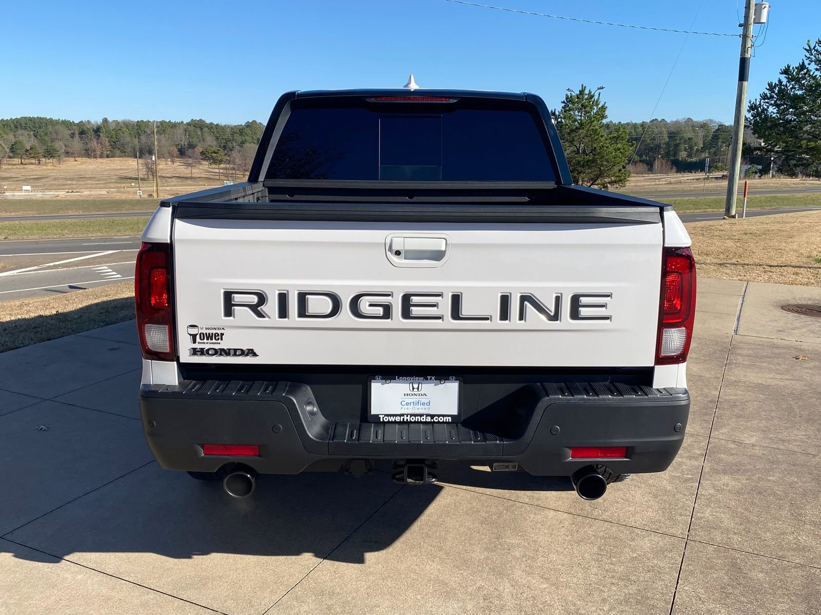 Used 2025 Honda Ridgeline Black Edition image 5