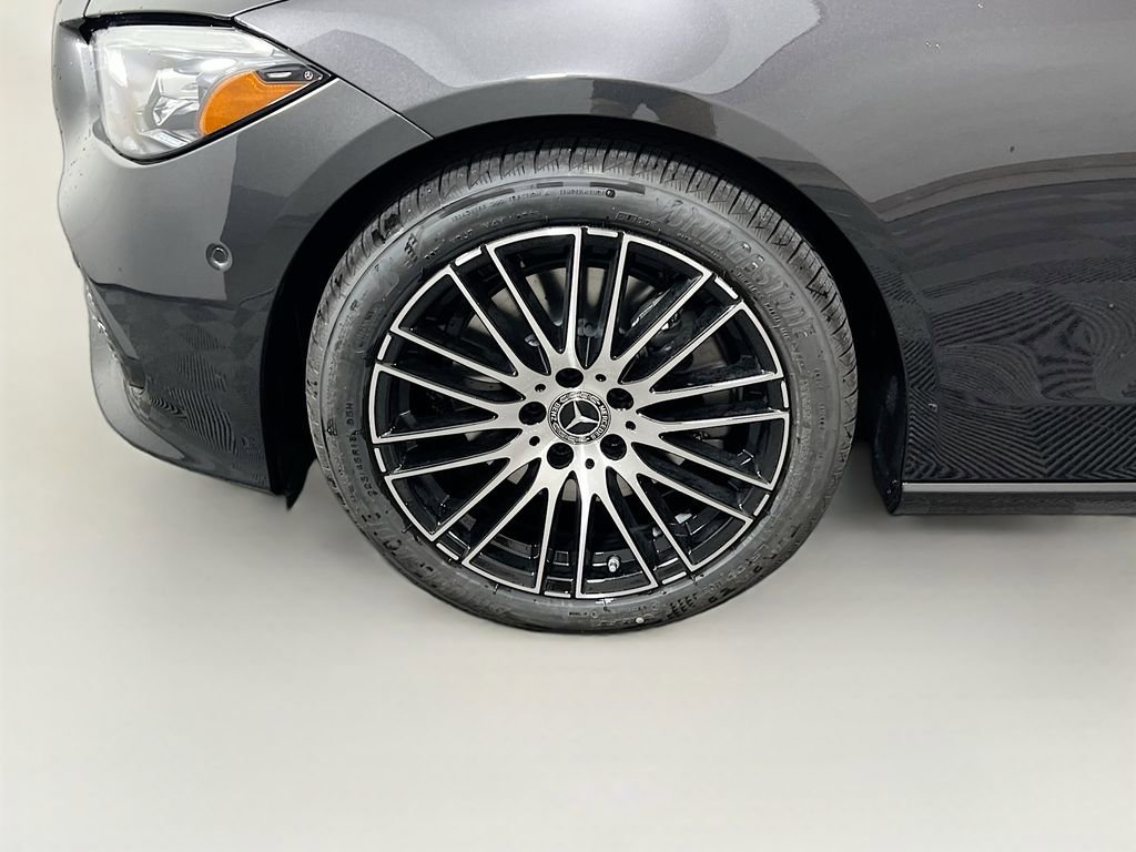 Used 2026 Mercedes-Benz C 300 4MATIC Sedan image 33