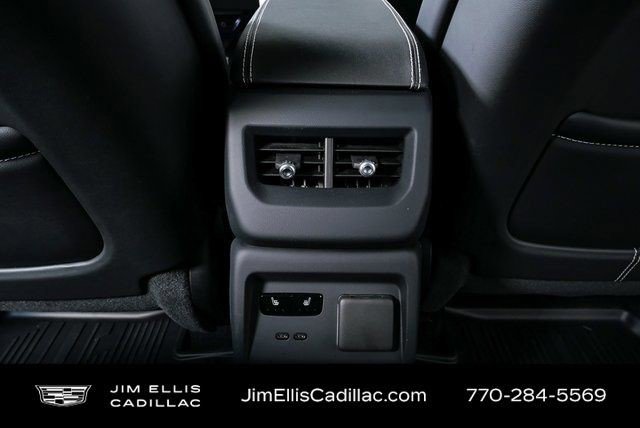 Certified 2025 Cadillac Optiq Luxury 2 w/ LPO, Floor Liner Package image 28