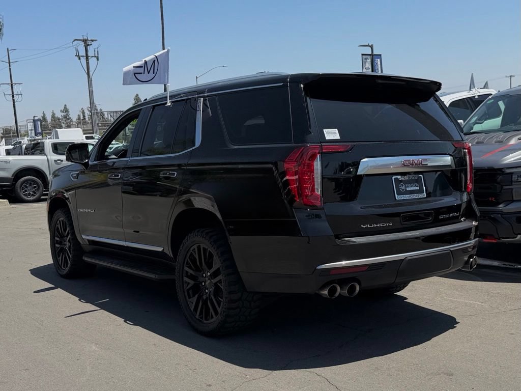 Used 2024 GMC Yukon Denali AWD/4WD image 7