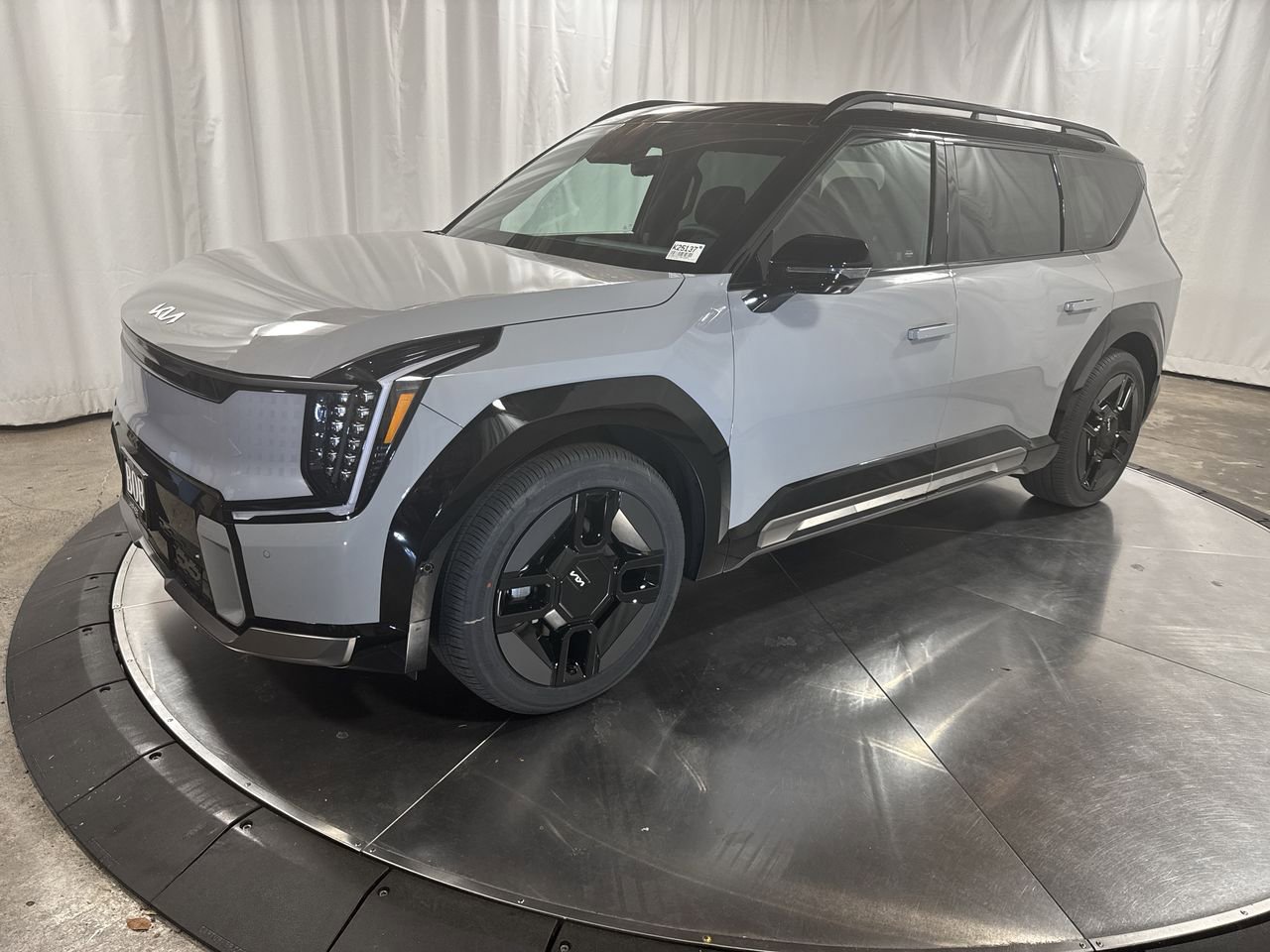 New 2026 Kia EV9 GT-Line