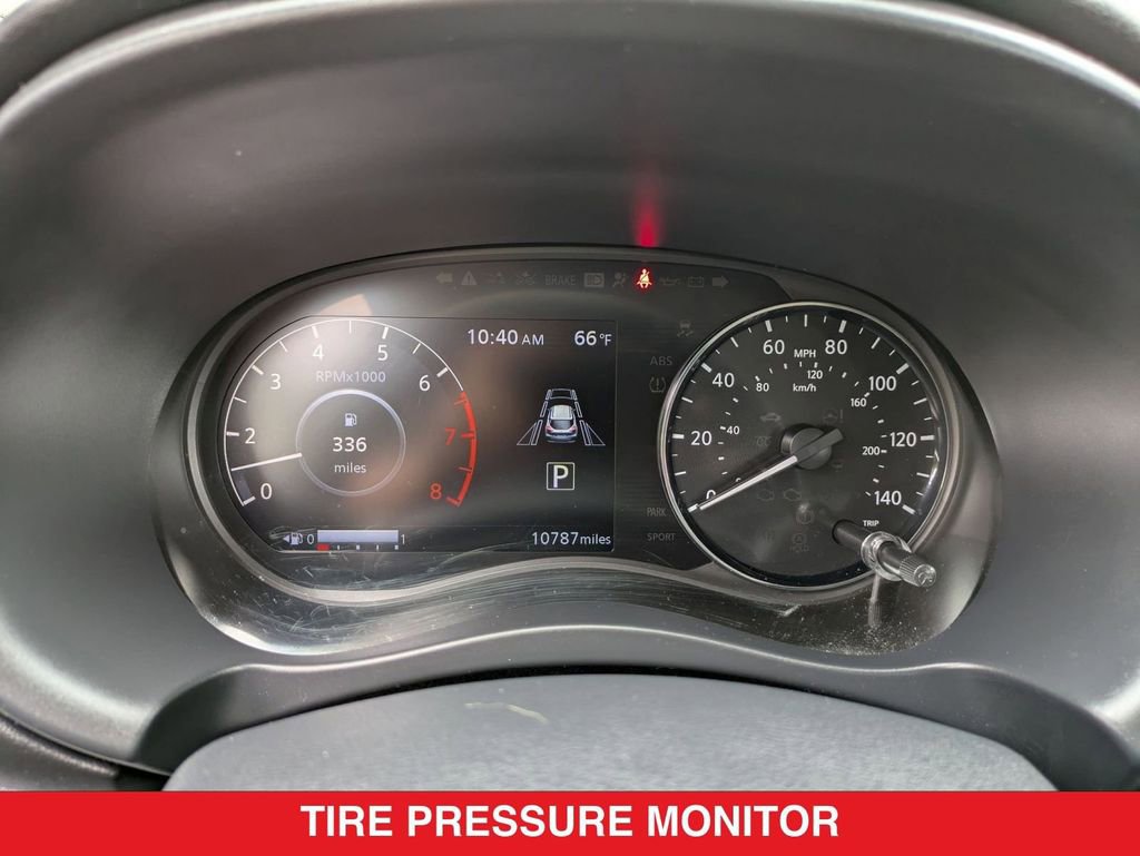 Certified 2024 Nissan Kicks SR w/ SR Premium Package image 21