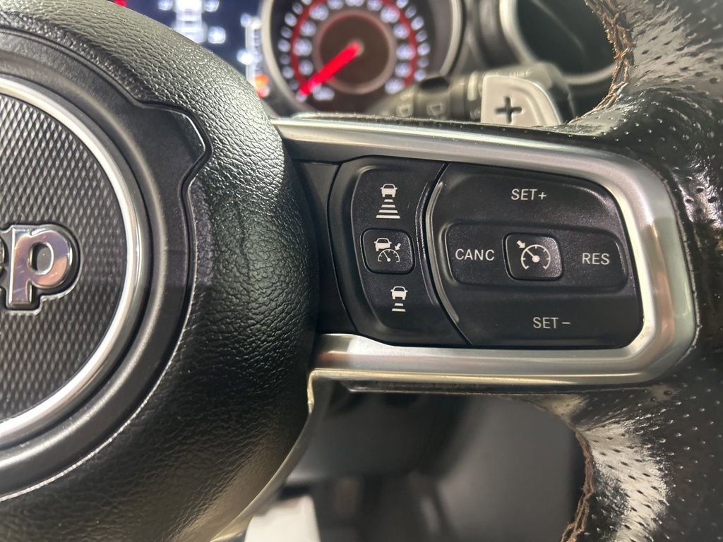 Used 2021 Jeep Wrangler Unlimited Rubicon w/ Dual Top Group AWD/4WD image 23