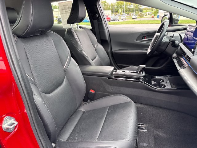 Used 2023 Toyota Prius Limited AWD/4WD image 13