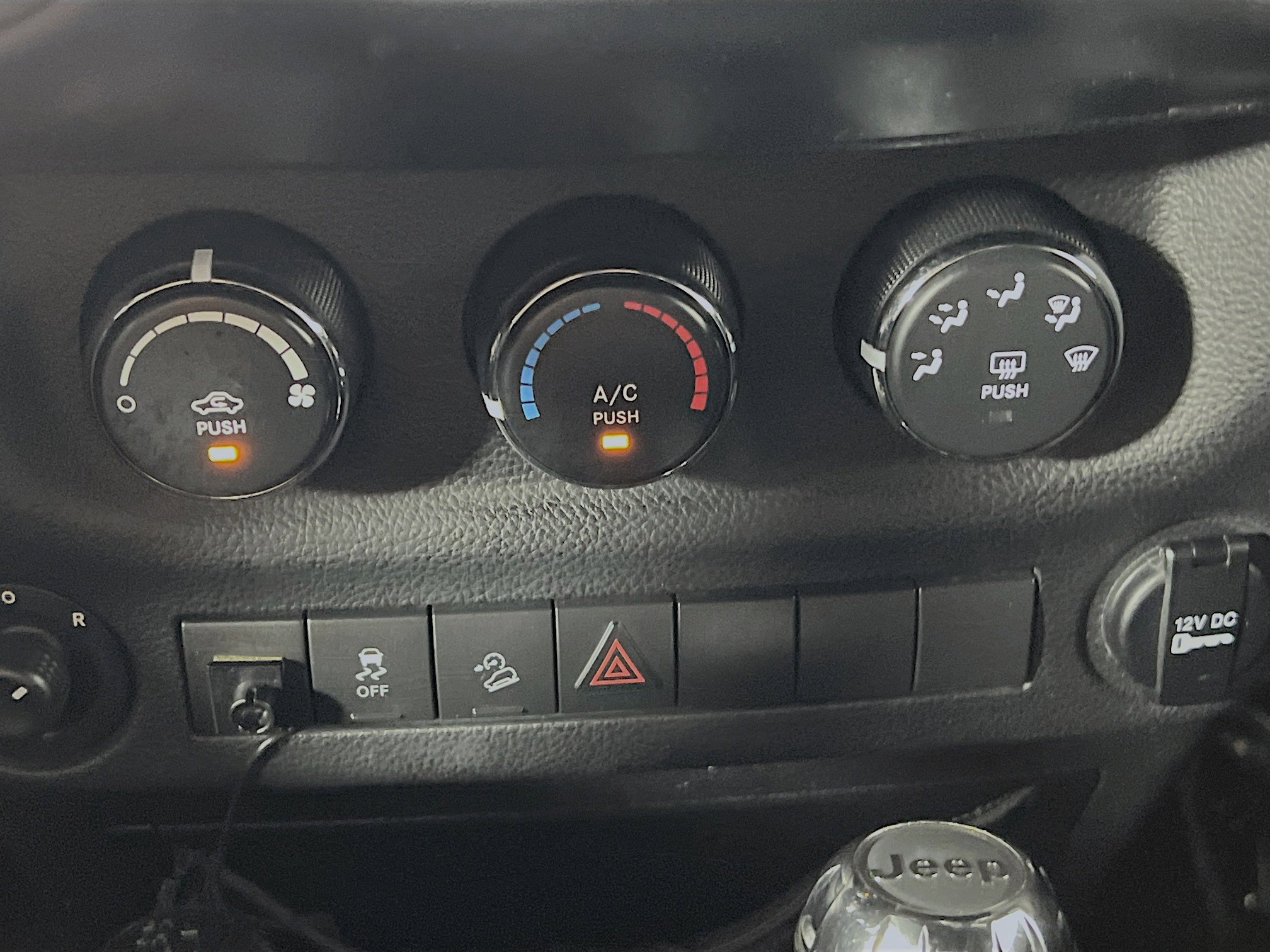 Used 2015 Jeep Wrangler Unlimited Sport w/ Quick Order Package 24S image 24