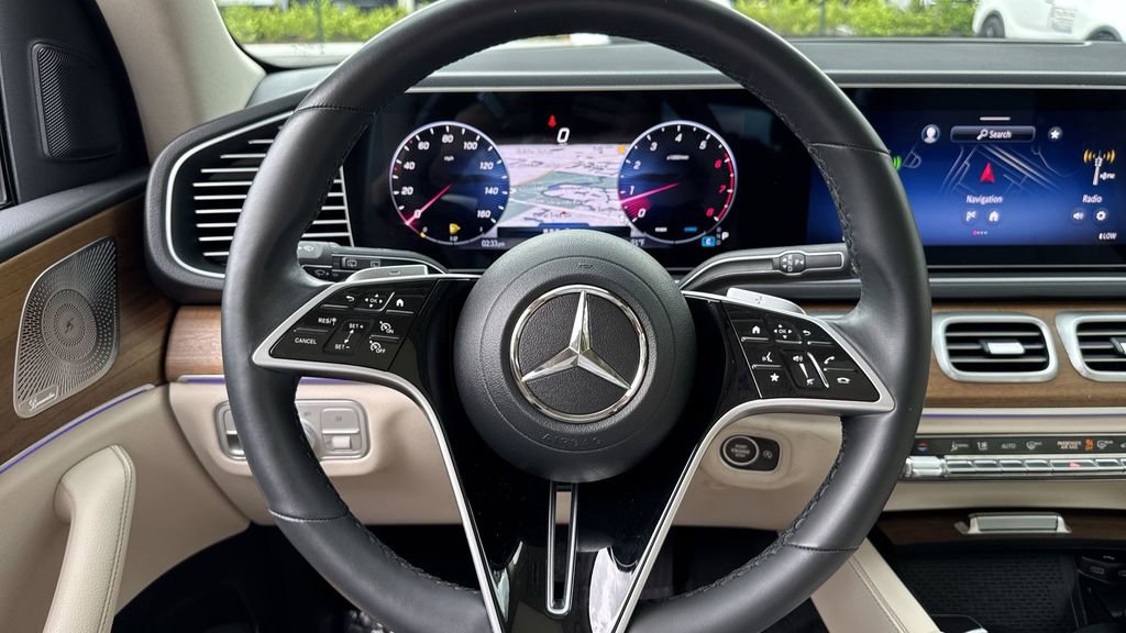 Used 2024 Mercedes-Benz GLE 450 4MATIC image 49