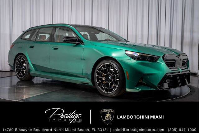 Used 2025 BMW M5 Touring w/ M Driver's Package AWD/4WD image 1