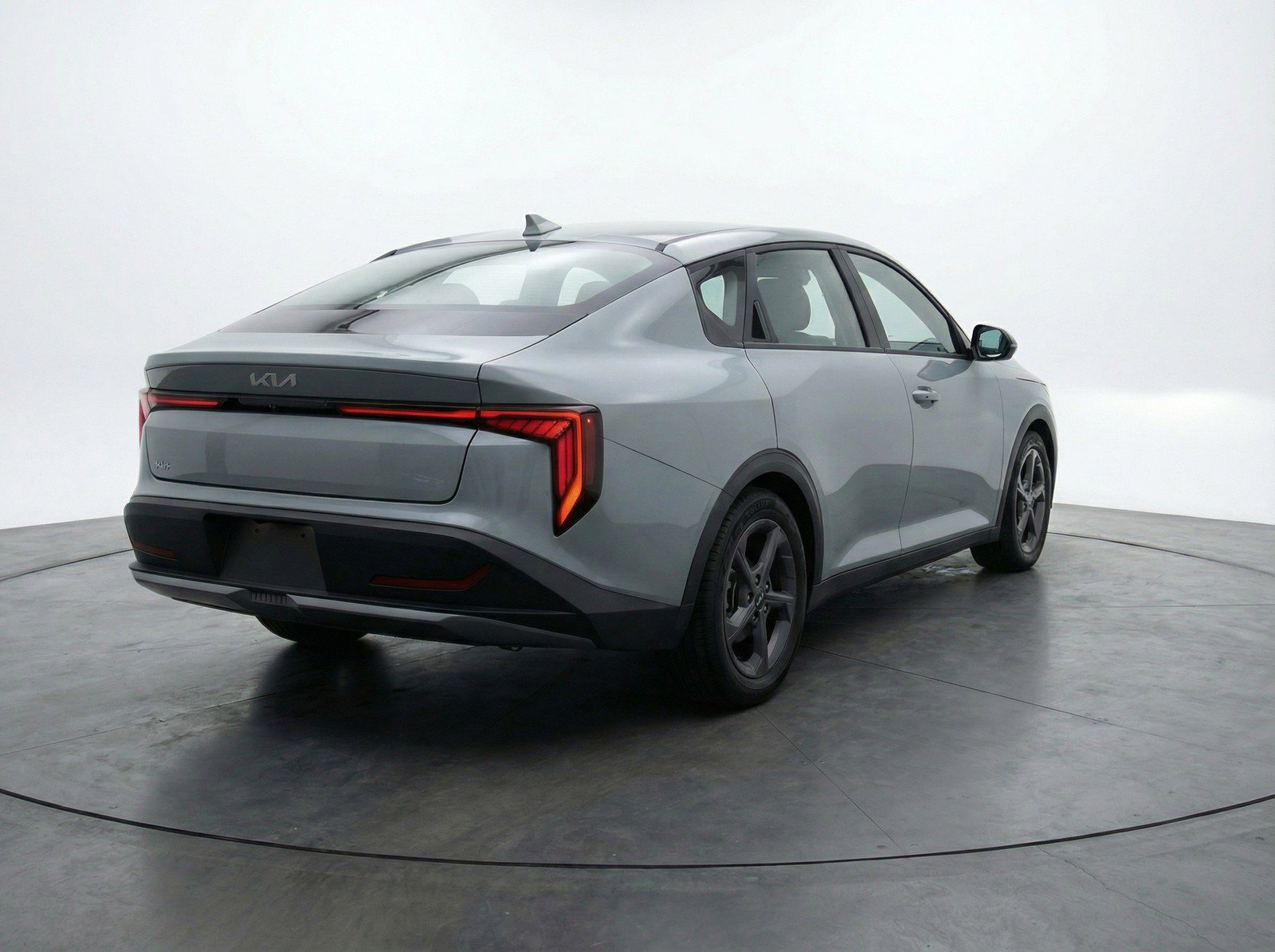 Used 2025 Kia K4 FWD image 9