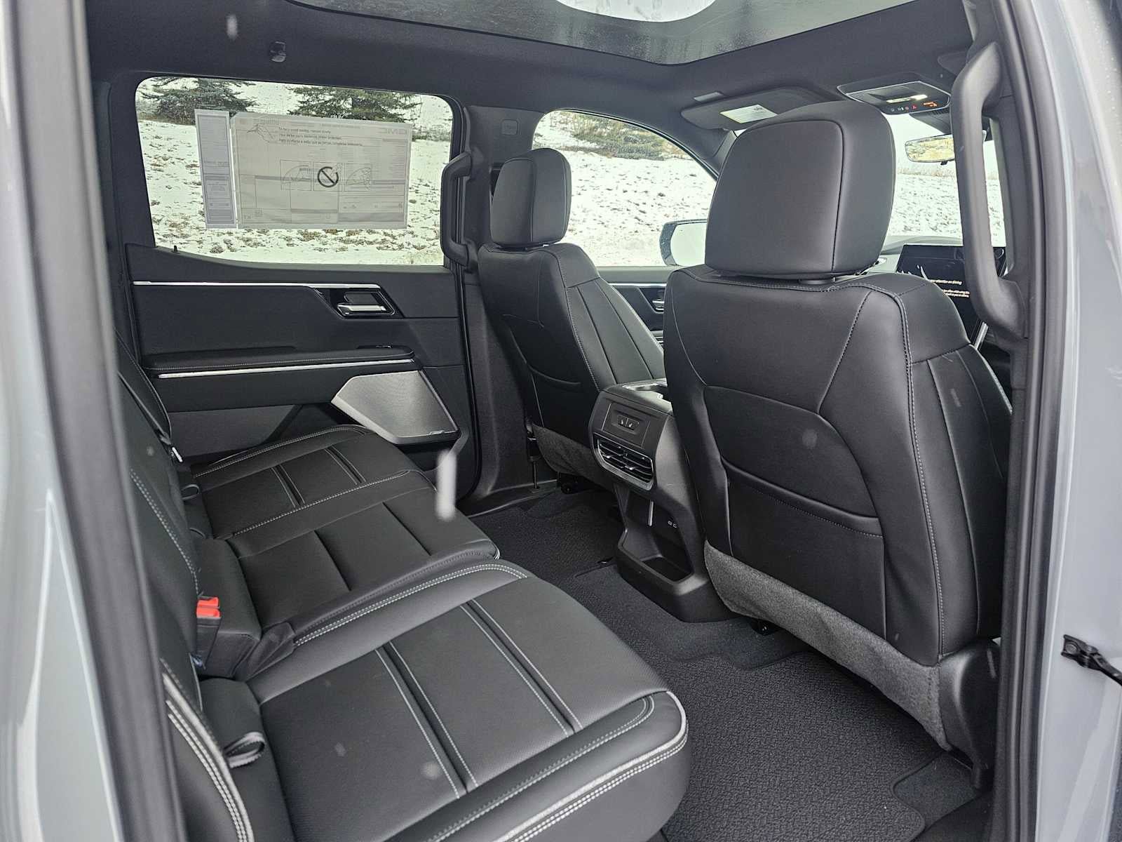 New 2024 GMC Sierra EV Denali AWD/4WD image 13