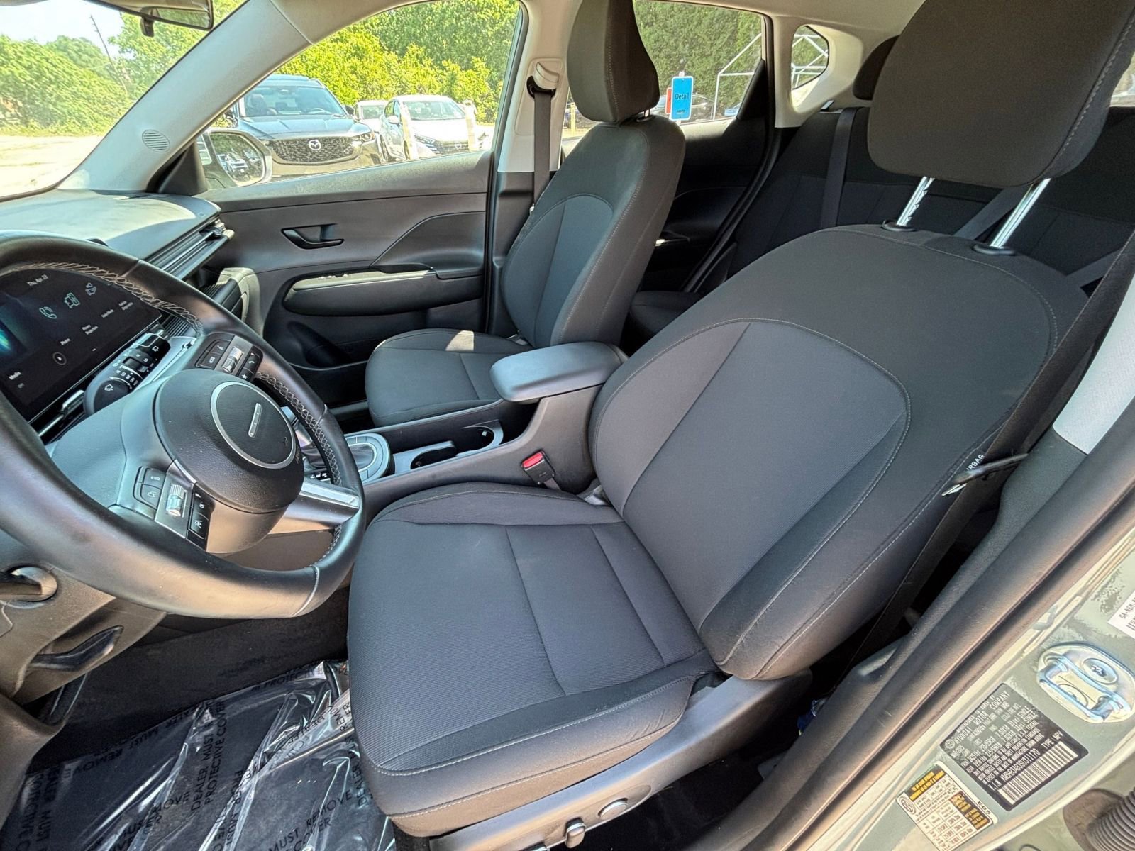 Used 2025 Hyundai Kona SEL image 36
