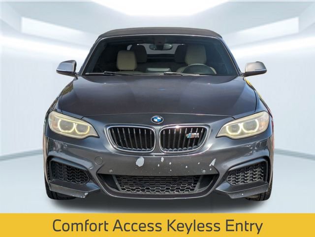 Used 2015 BMW M235i Convertible image 11