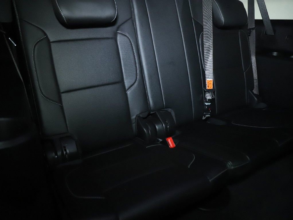Used 2019 GMC Yukon XL SLT w/ Graphite Performance Edition image 35