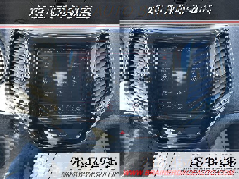 Used 2020 Jeep Cherokee Limited image 11