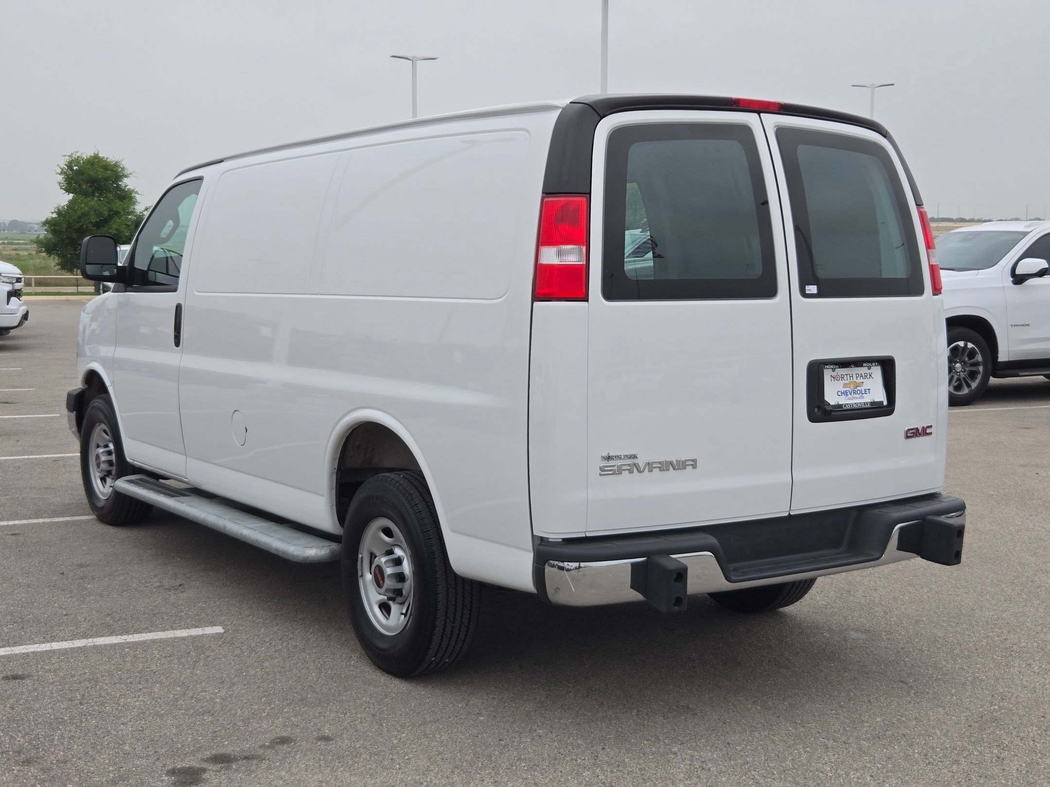 Certified 2025 GMC Savana 2500 w/ Driver Convenience Package RWD image 5