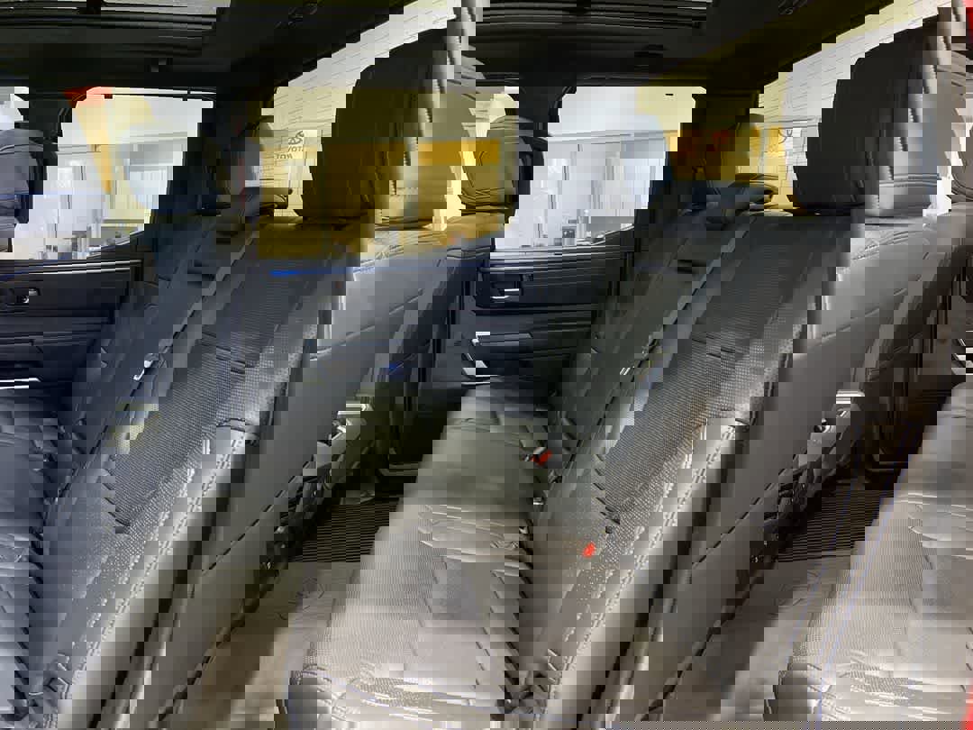 Used 2024 Toyota Tundra Platinum image 24