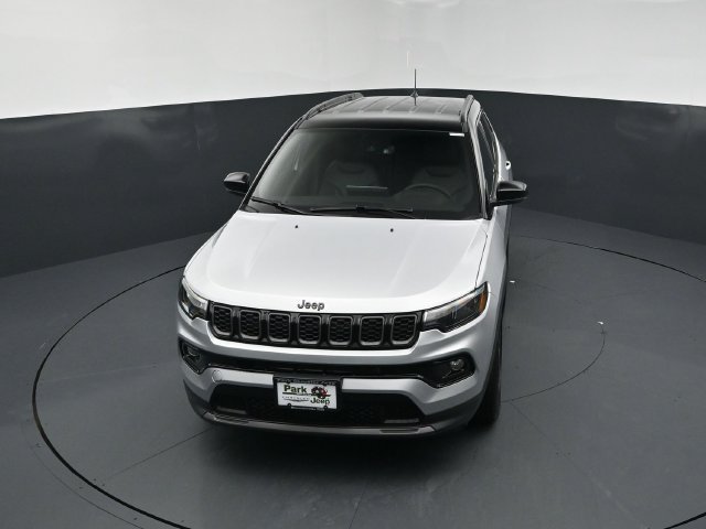 New 2026 Jeep Compass Limited AWD/4WD image 17