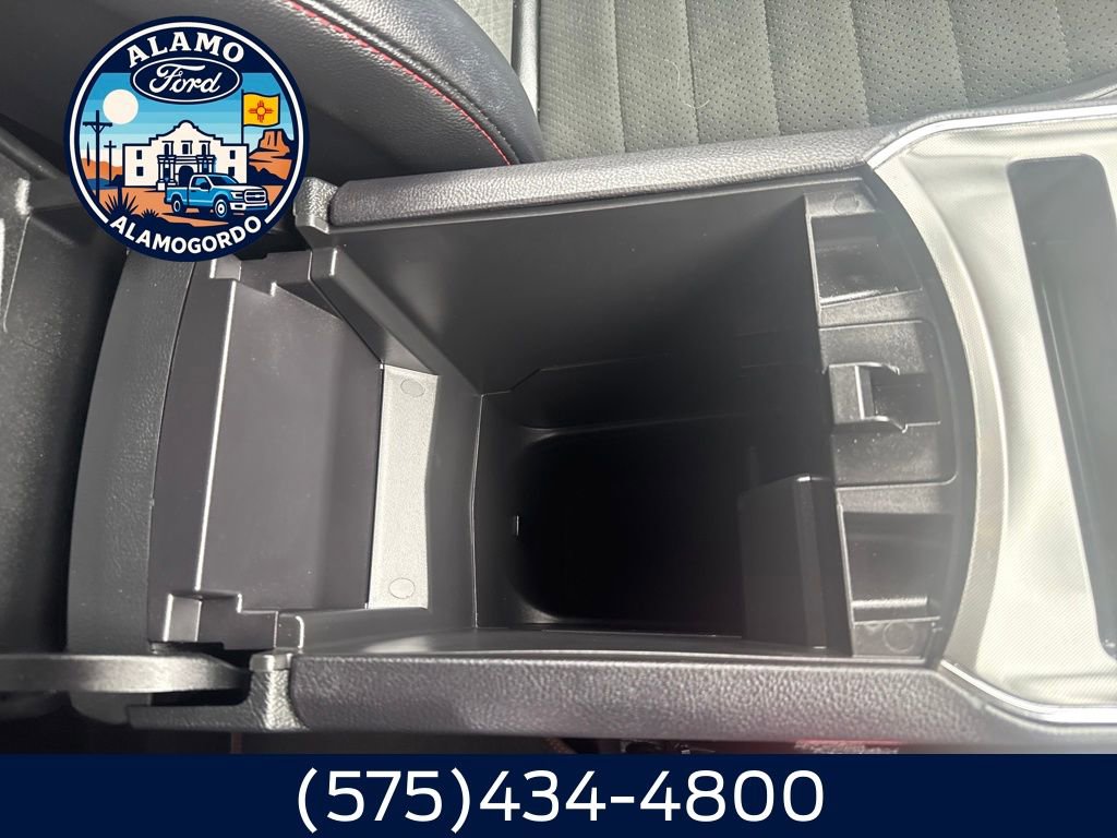 Used 2023 Ford Edge ST-Line image 21