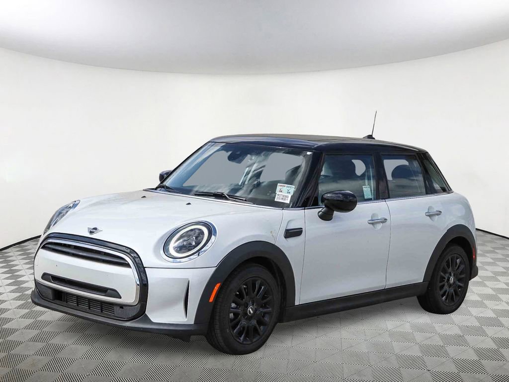 Used 2023 MINI Cooper 4-Door Hardtop FWD image 6