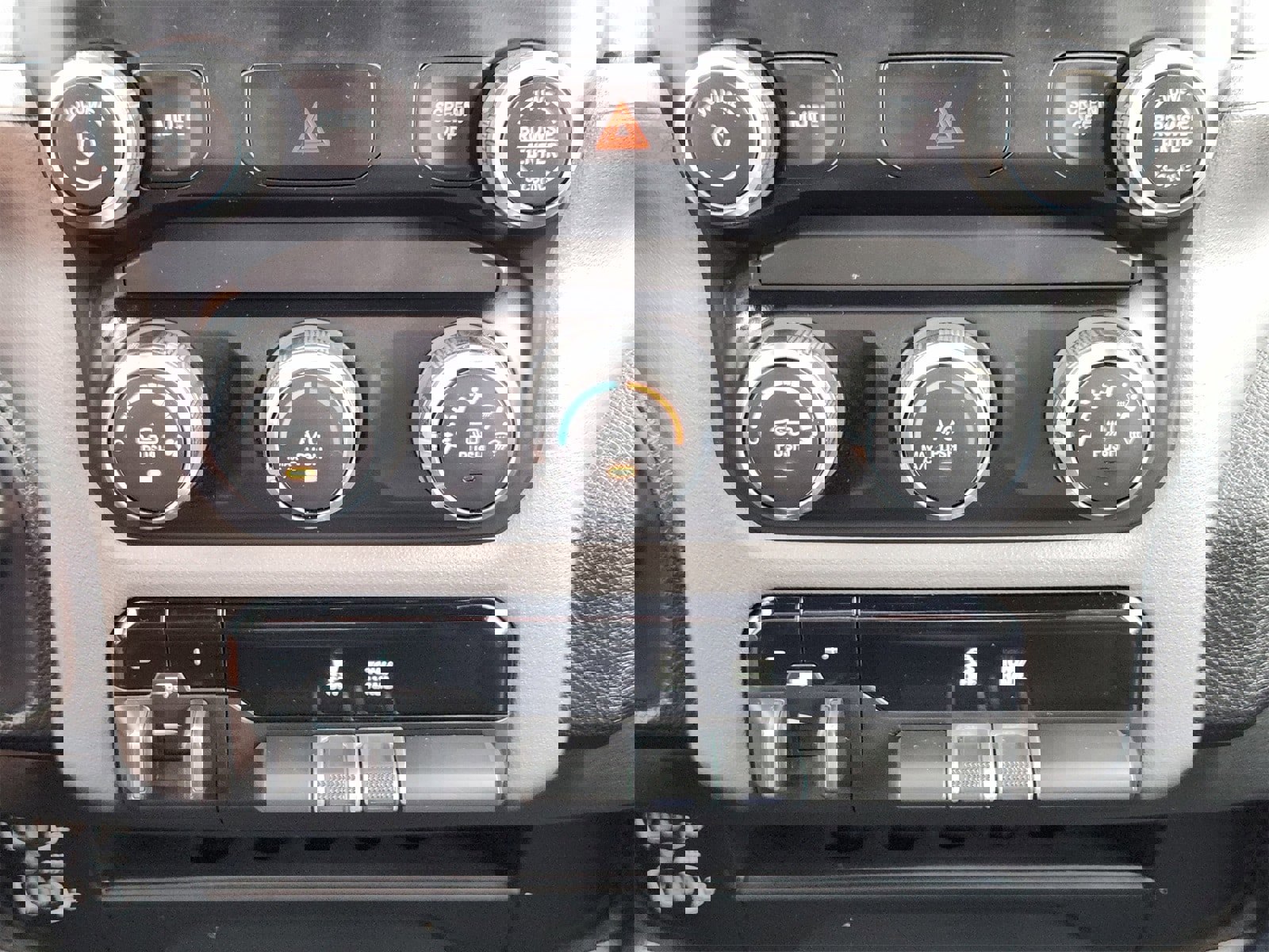 Certified 2024 RAM 2500 Big Horn w/ Bed Utility Group image 25