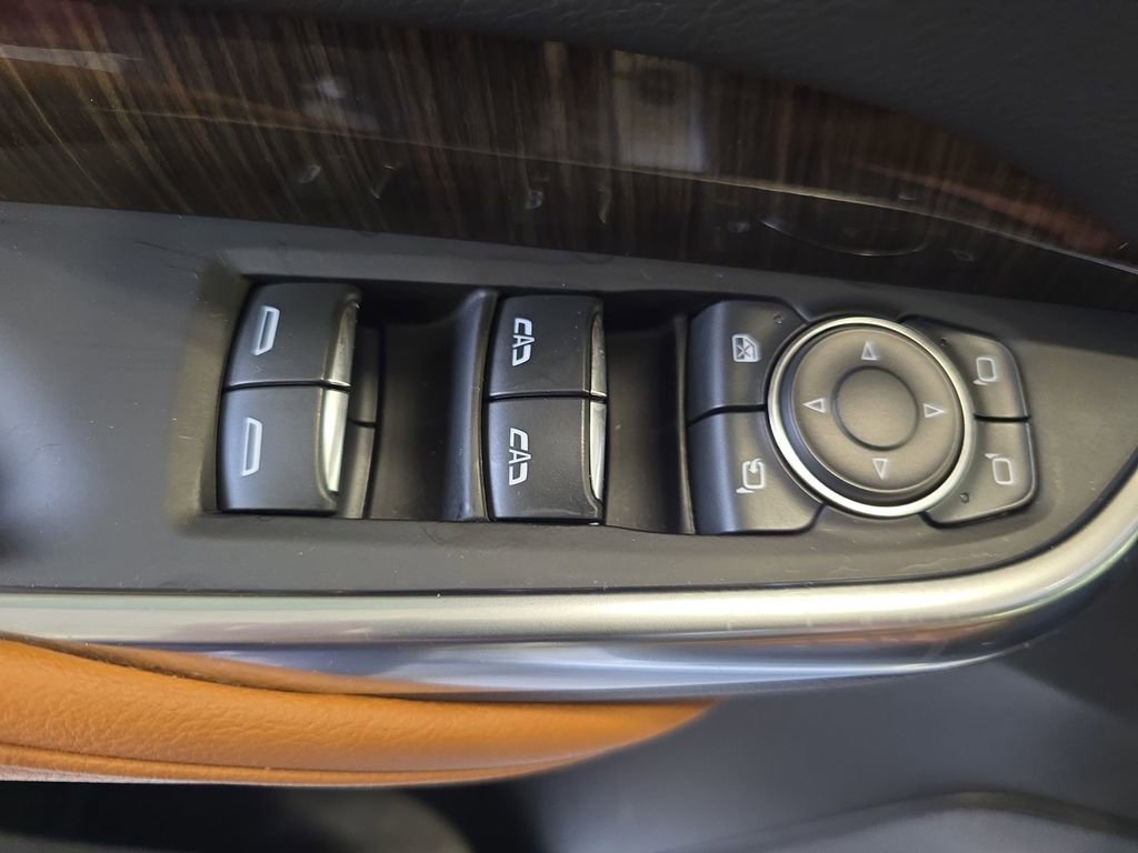 Used 2020 Cadillac XT4 Sport image 32