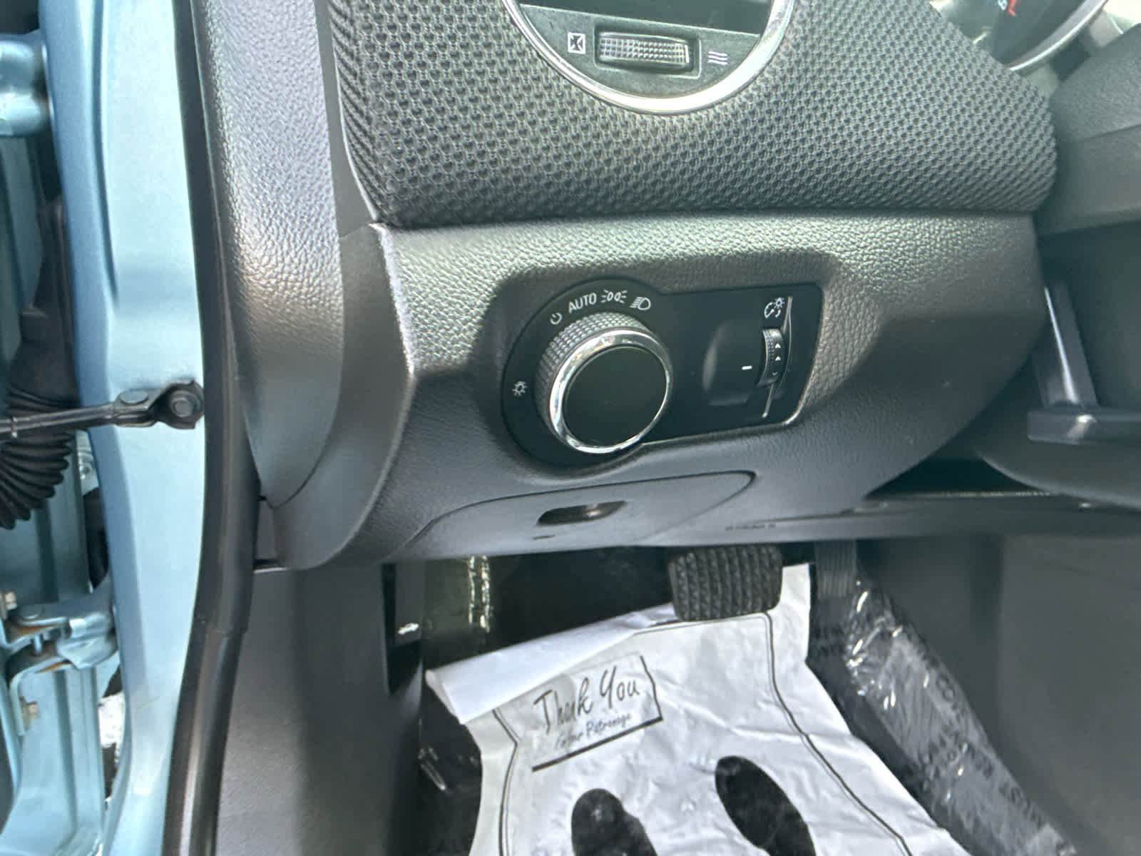 Used 2011 Chevrolet Cruze LT FWD image 17