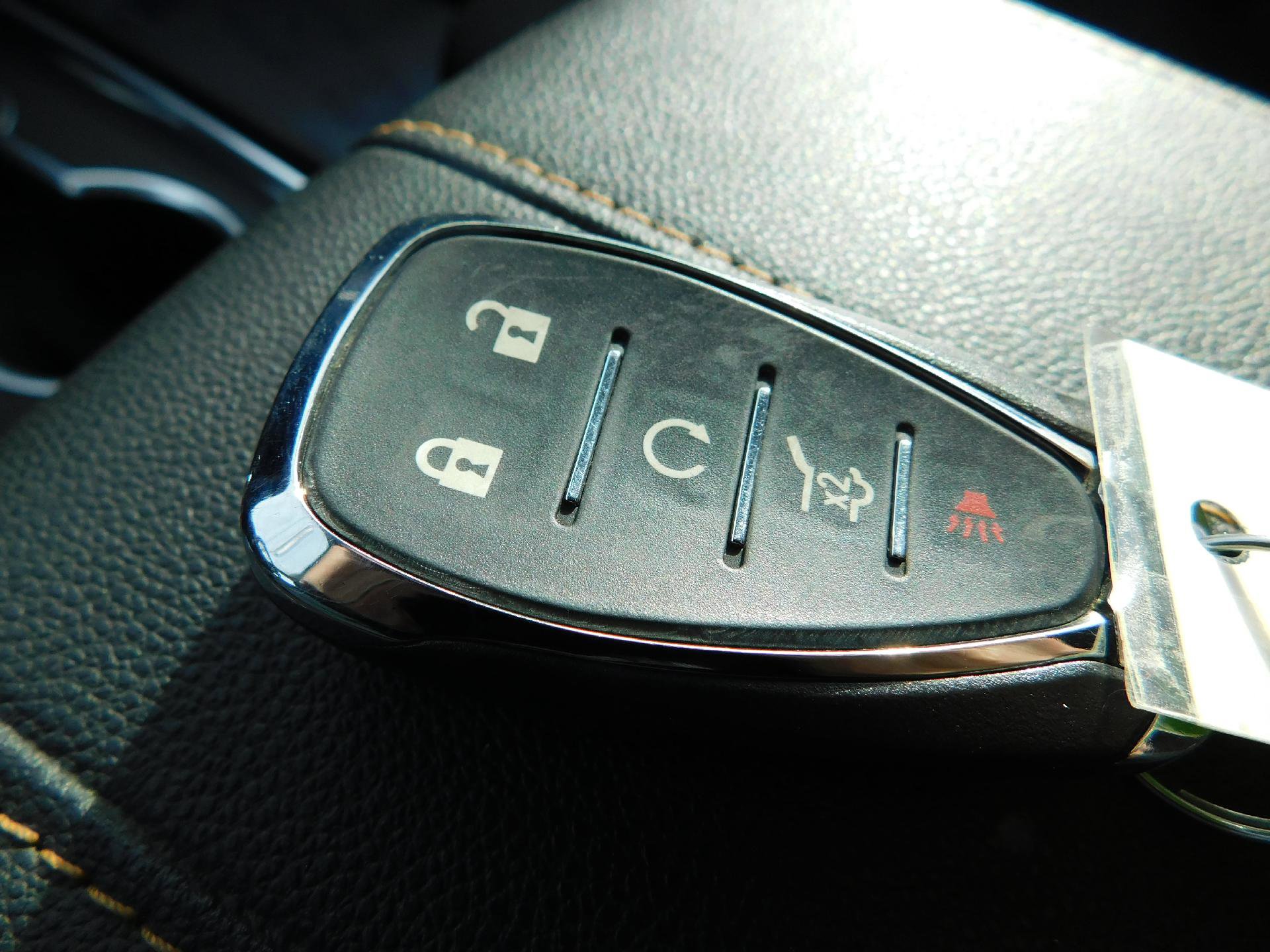 Used 2019 Chevrolet Traverse LT w/ LPO, Floor Liner Package image 40