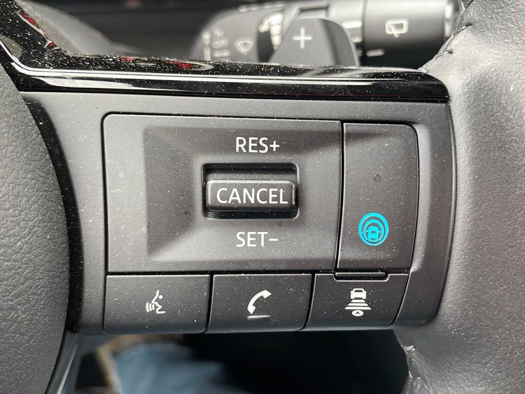 Certified 2024 Nissan Rogue Platinum w/ Platinum Premium Package image 16