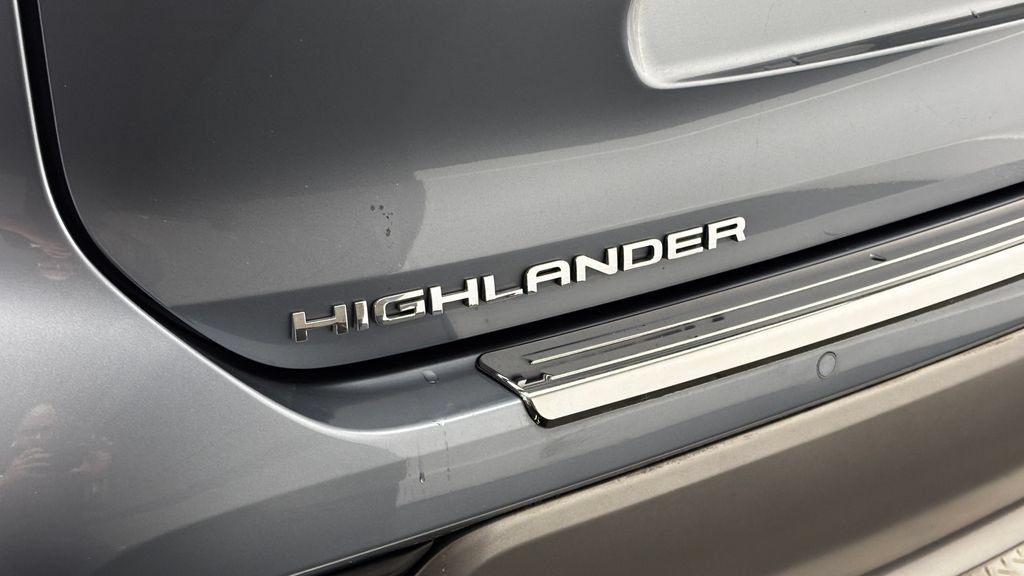 Used 2023 Toyota Highlander Platinum AWD/4WD image 7