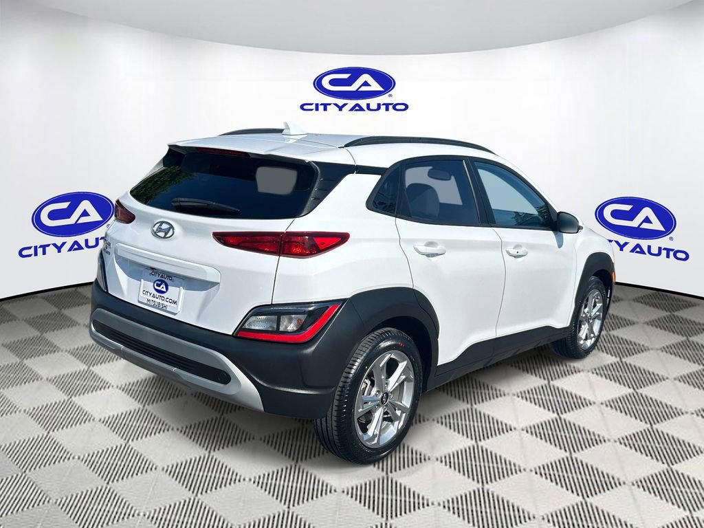 Used 2023 Hyundai Kona SEL FWD image 3