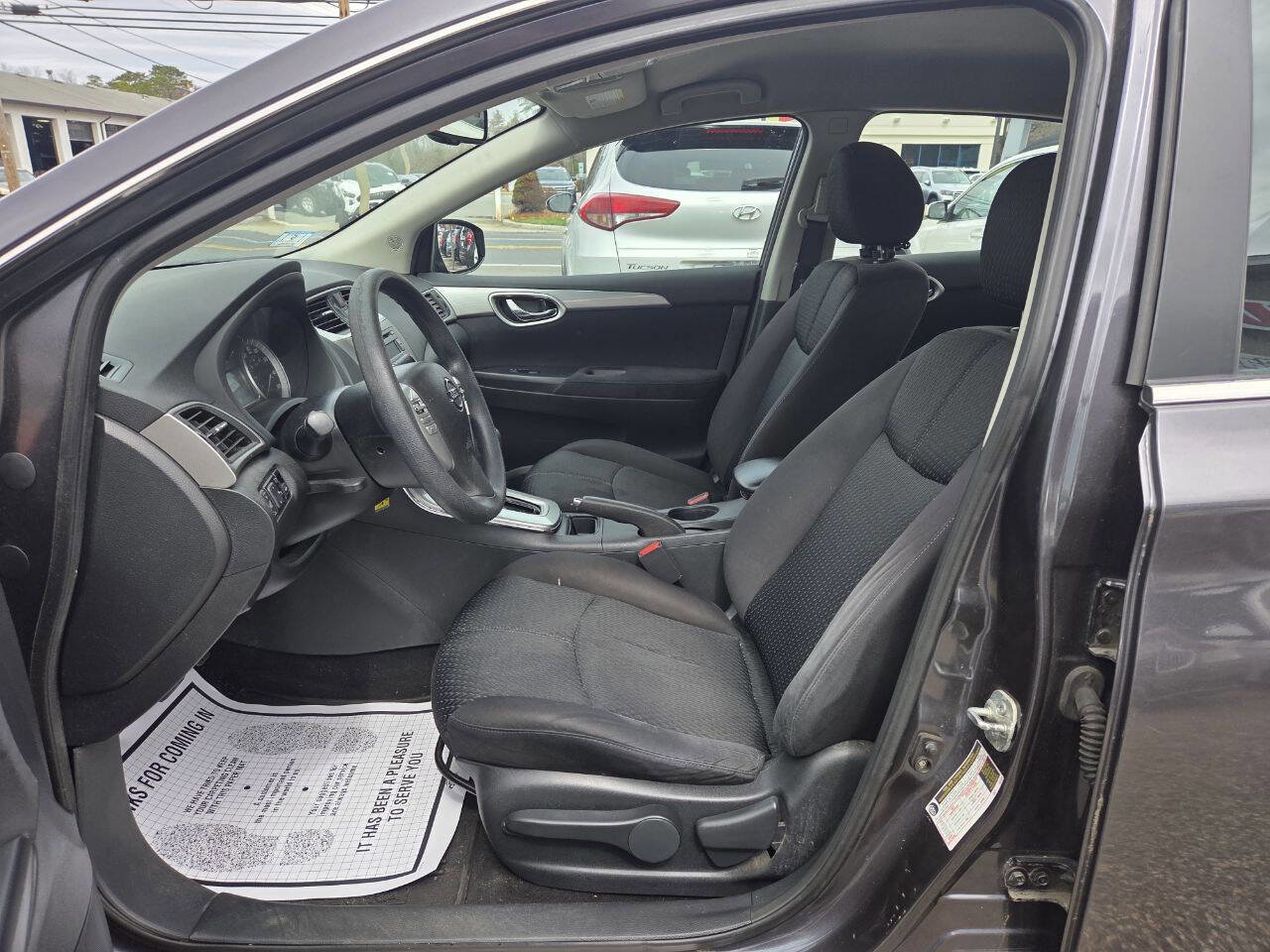 Used 2013 Nissan Sentra SR w/ Electronics Pkg image 10