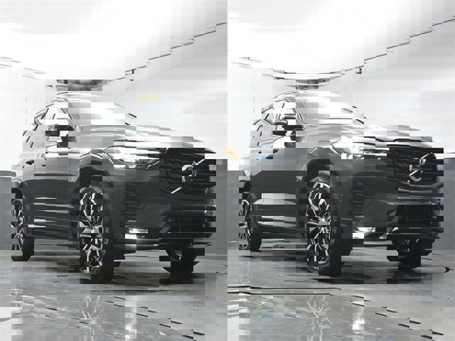Certified 2023 Volvo XC60 B5 Plus image 33