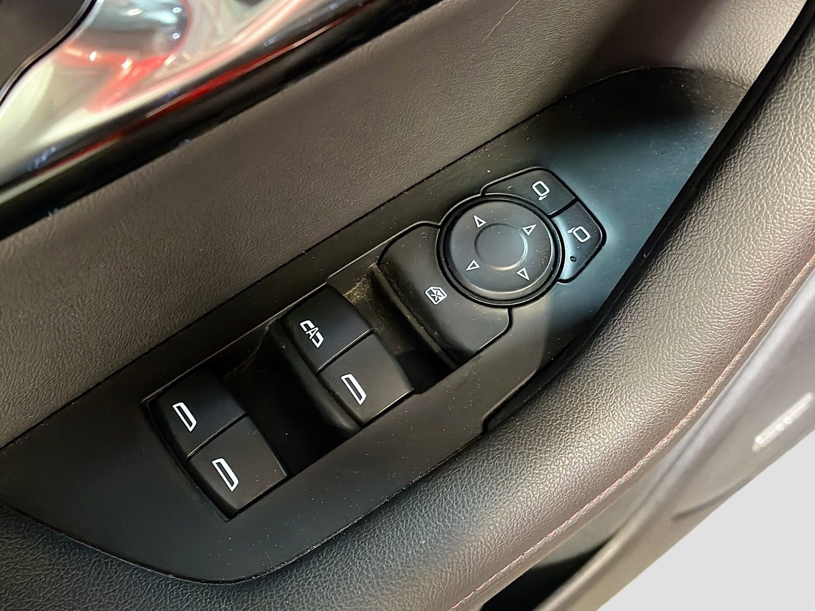 Used 2024 Chevrolet Blazer RS image 18