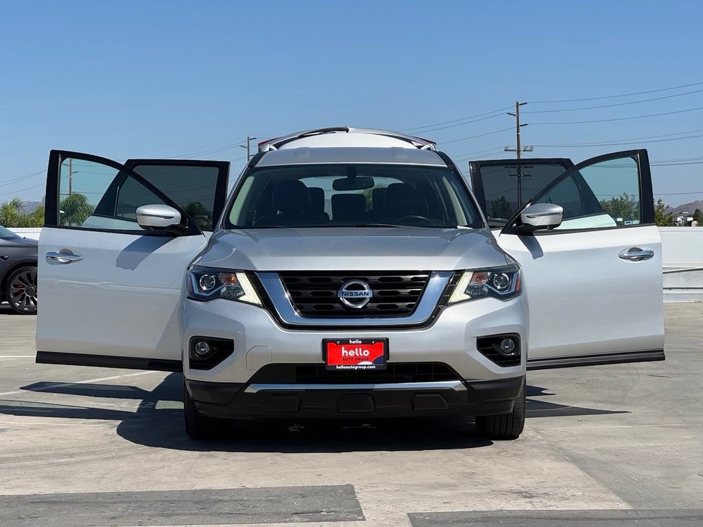 Used 2019 Nissan Pathfinder SL FWD image 29