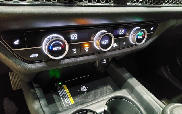 Used 2024 Honda HR-V EX-L image 19