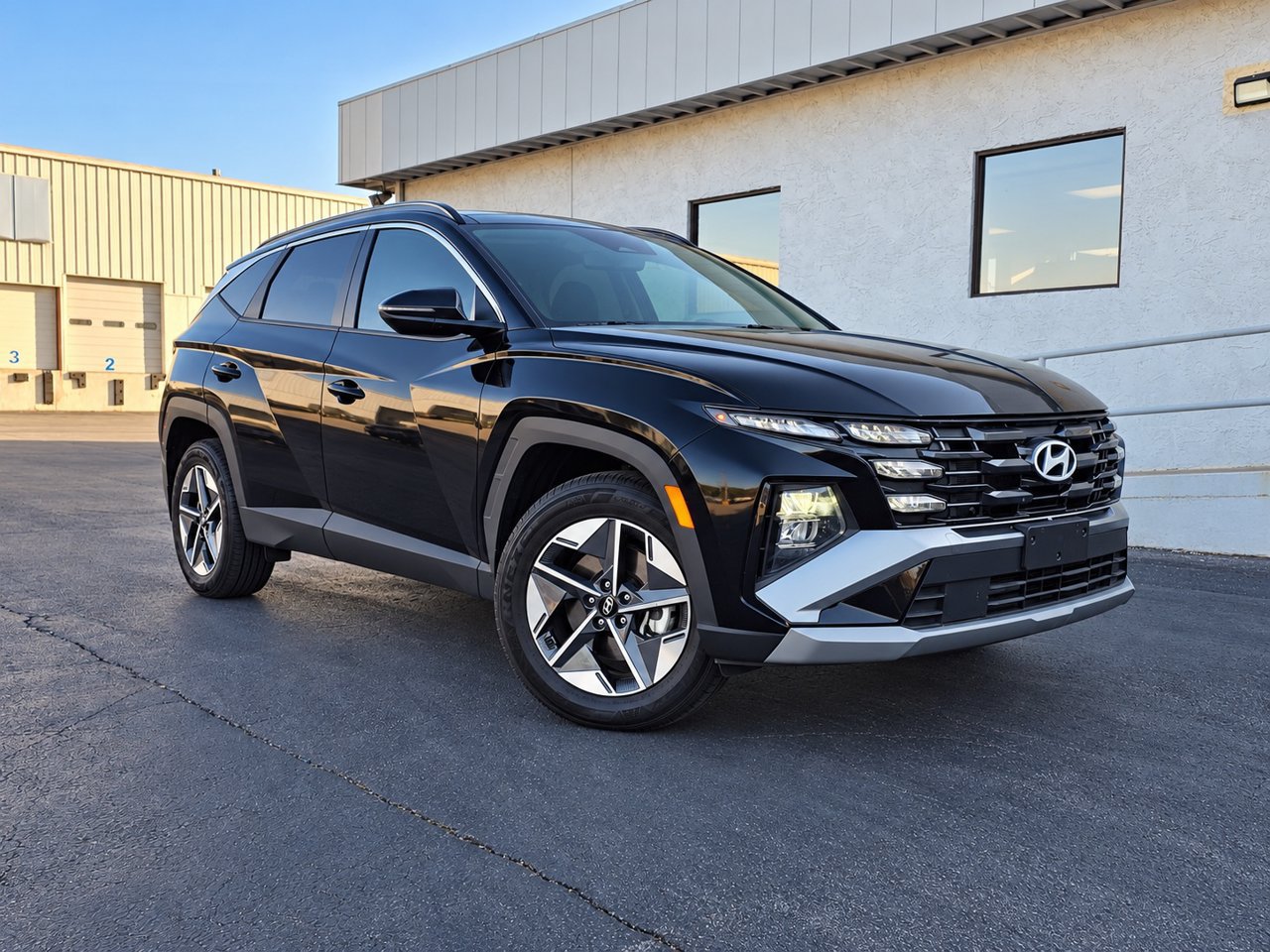Used 2025 Hyundai Tucson SEL AWD/4WD image 1