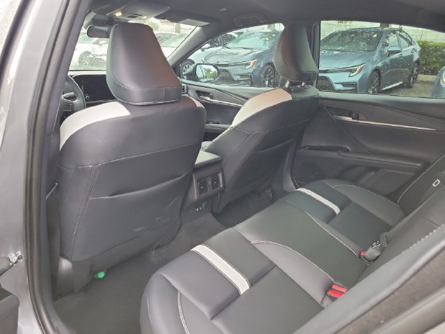Used 2026 Toyota Camry SE FWD image 7