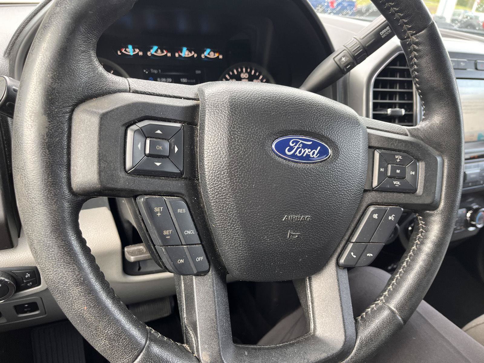 Used 2019 Ford F150 XLT w/ Equipment Group 302A Luxury AWD/4WD image 17